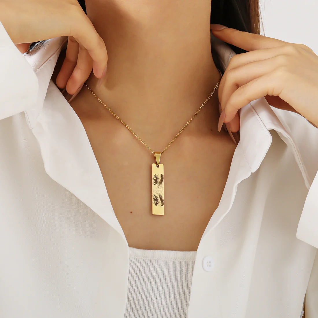 Eternal Gaze necklaces